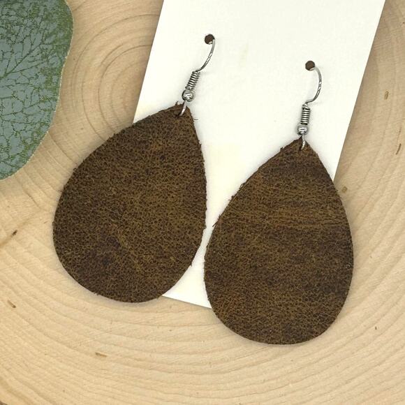 5/$25 Genuine Leather Brown Lightweight Teardrop Neutral Minimalist Earrings - Picture 1 of 4